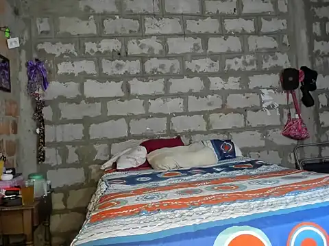 Snapshot of ale_sweet53 chatting on 03.01.26 ale sweet53 online show from 03.01.26