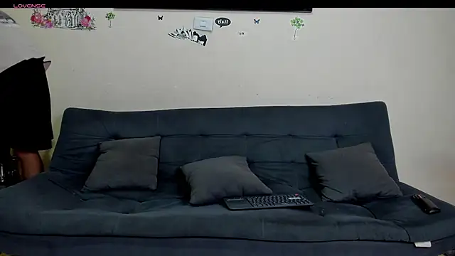 Snapshot of heteros_hot_ chatting on 04.28.26 heteros hot online show from 04.28.26
