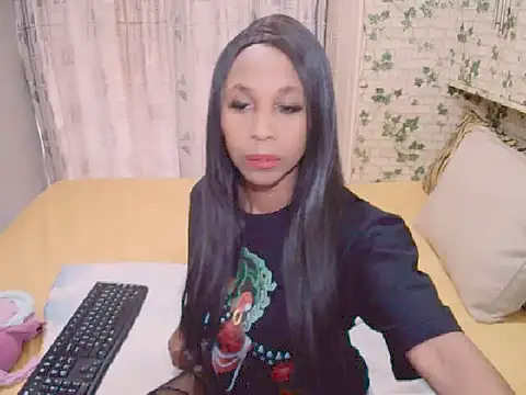 Snapshot of Simply_pleasure00 chatting on 05.19.26 Simply pleasure00 online show from 05.19.26