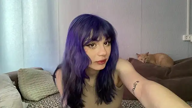 Emmibrilson online show from 03.08.26