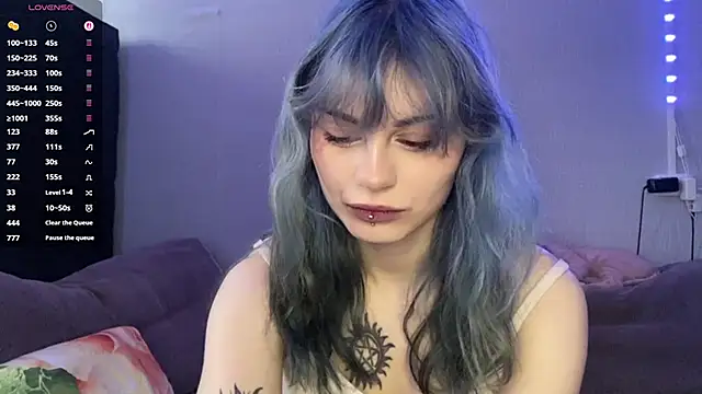 Emmibrilson online show from 04.12.26