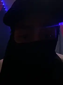 Snapshot of leohot66 chatting on 04.14.26 leohot66 online show from 04.14.26