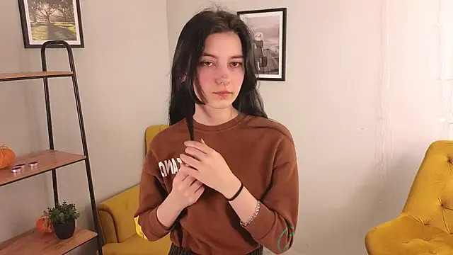 Snapshot of Lilian_Merf chatting on 03.27.26 Lilian Merf online show from 03.27.26