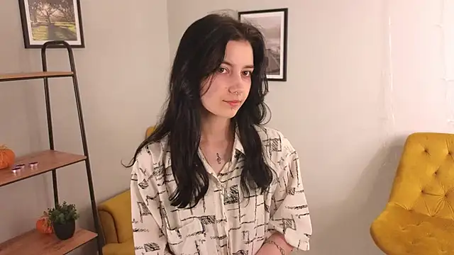 Snapshot of Lilian_Merf chatting on 03.28.26 Lilian Merf online show from 03.28.26