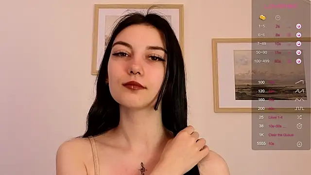 Snapshot of Lilian_Merf chatting on 05.10.26 Lilian Merf online show from 05.10.26