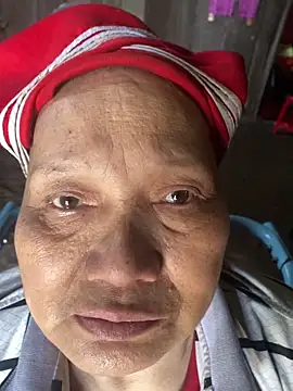 Snapshot of -Petti- chatting on 02.21.26 -Petti- online show from 02.21.26