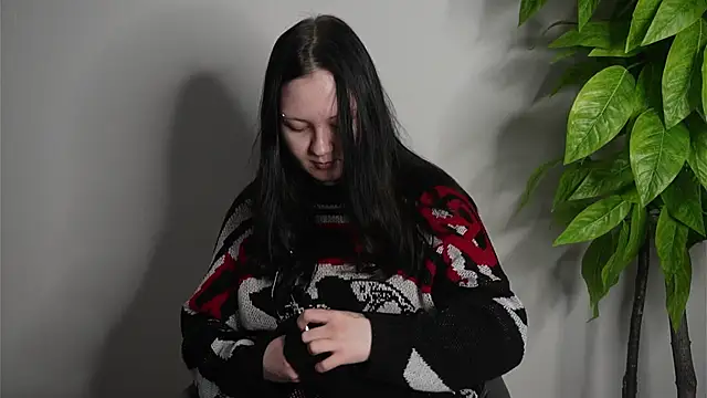 Snapshot of LeBrindza chatting on 02.22.26 LeBrindza online show from 02.22.26