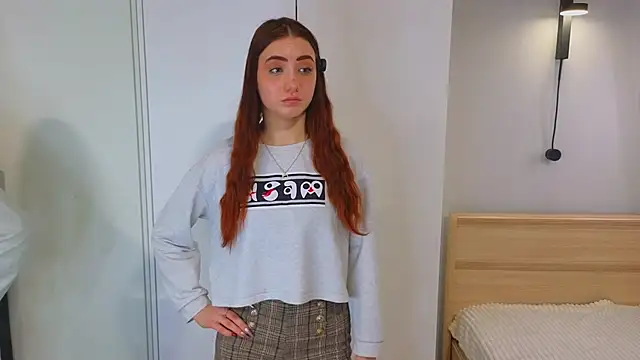 YongHuse online show from 02.24.26