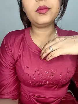 Snapshot of Shanaya-Hotty chatting on 04.18.26 Shanaya-Hotty online show from 04.18.26