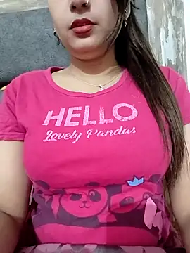 Snapshot of Shanaya-Hotty chatting on 05.01.26 Shanaya-Hotty online show from 05.01.26