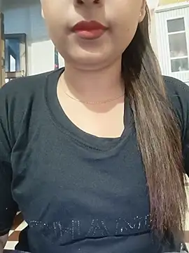 Shanaya-Hotty online show from 07.06.26