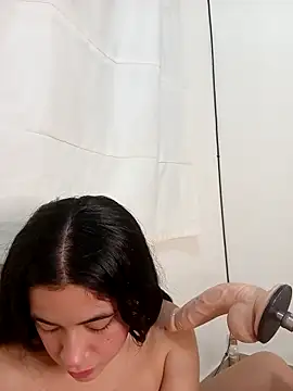 Mariian Zeller online show from 04.08.26