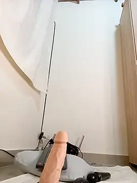 Mariian Zeller online show from 04.21.26