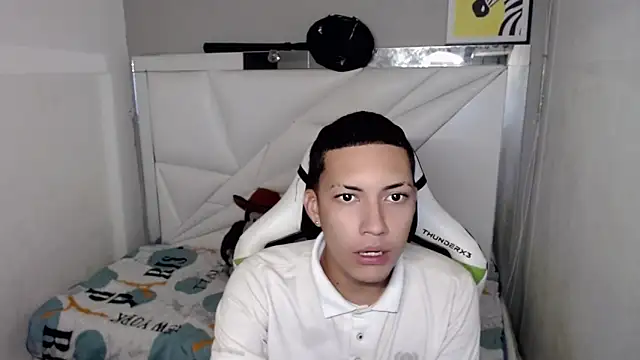 Street poemm  online show from 03.14.26