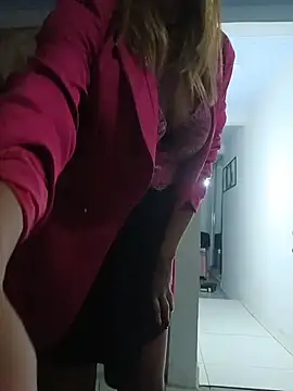 Snapshot of anajulia10 chatting on 02.28.26 anajulia10 online show from 02.28.26