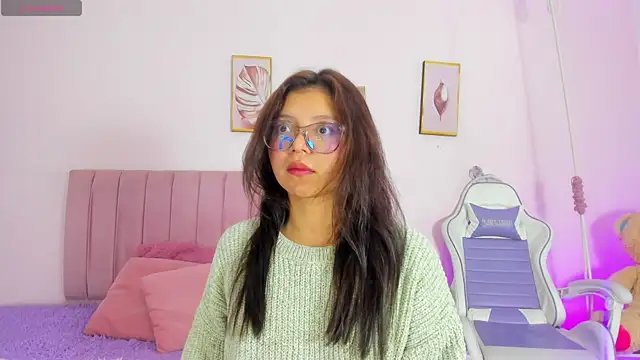 Zoow bluussh online show from 04.09.26