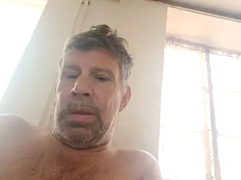 Snapshot of stud2512 chatting on 06.04.26 stud2512 online show from 06.04.26