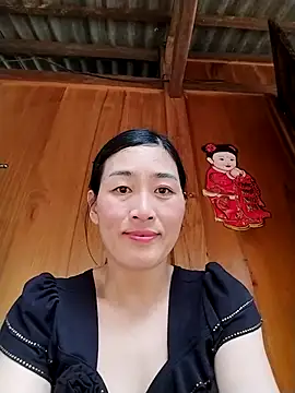 Snapshot of lris-Beauty77 chatting on 02.22.26 lris-Beauty77 online show from 02.22.26