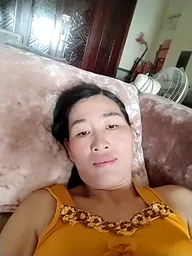 lris-Beauty77 online show from 03.13.26