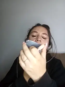 Ana  arms online show from 03.31.26