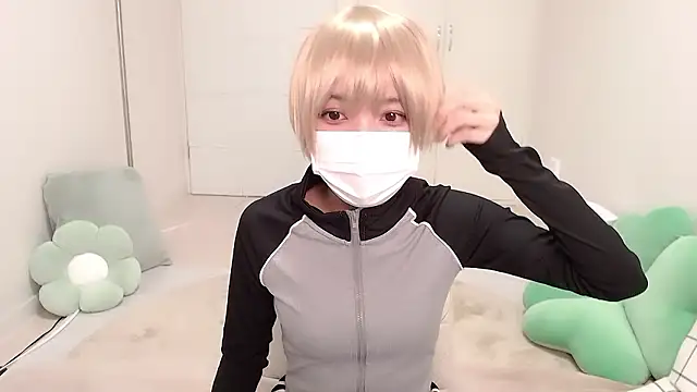 Snapshot of -Hayate- chatting on 02.22.26 -Hayate- online show from 02.22.26