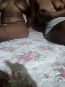 Dee-n-Dee nyash online show from 02.22.26