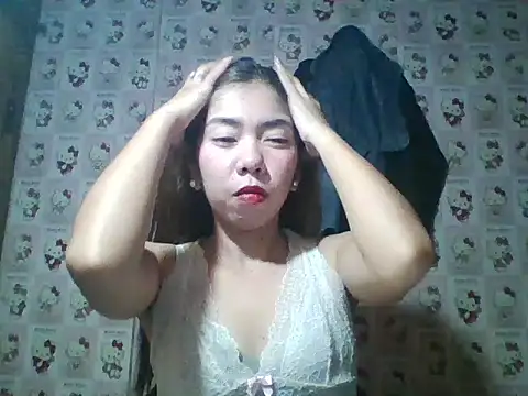 Snapshot of hot_sexy27 chatting on 06.20.26 hot sexy27 online show from 06.20.26