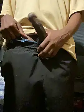 Snapshot of itsbussin80 chatting on 03.20.26 itsbussin80 online show from 03.20.26