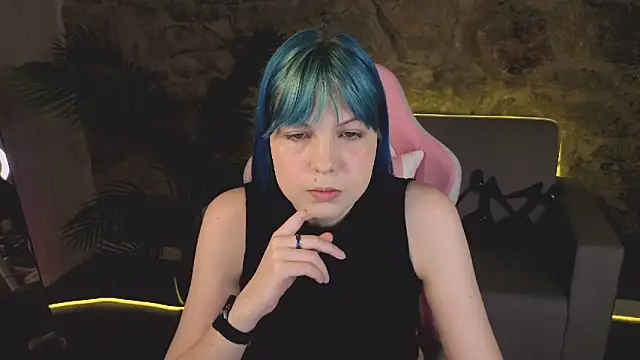 SofiaSterns online show from 03.28.26