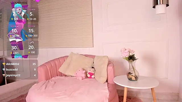 Snapshot of HannaMin chatting on 03.27.26 HannaMin online show from 03.27.26