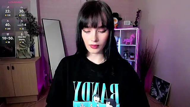 Snapshot of demetra__ chatting on 04.01.26 demetra online show from 04.01.26