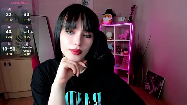 Snapshot of demetra__ chatting on 04.12.26 demetra online show from 04.12.26