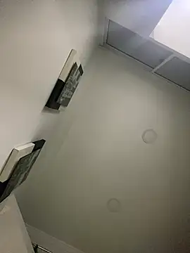 Maluxx333 online show from 02.26.26