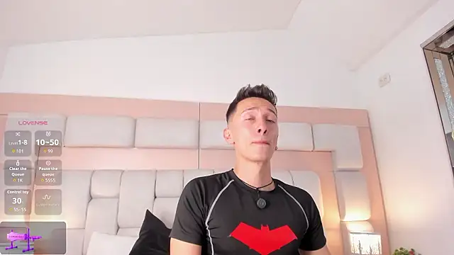 Thiago Jones1 online show from 03.20.26