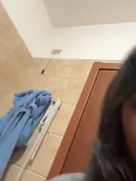 Snapshot of maryzoe05 chatting on 02.26.26 maryzoe05 online show from 02.26.26