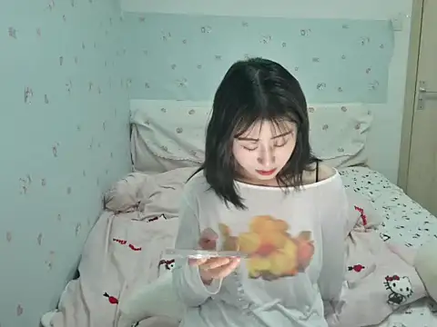 Snapshot of lilabeauty chatting on 03.04.26 lilabeauty online show from 03.04.26