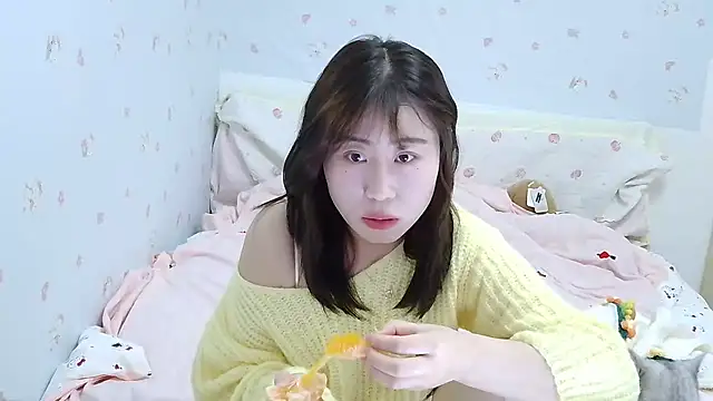 Snapshot of lilabeauty chatting on 03.09.26 lilabeauty online show from 03.09.26