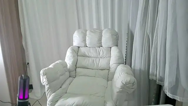 Snapshot of lilabeauty chatting on 04.07.26 lilabeauty online show from 04.07.26