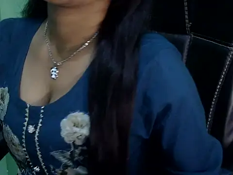 cute momo love online show from 03.16.26