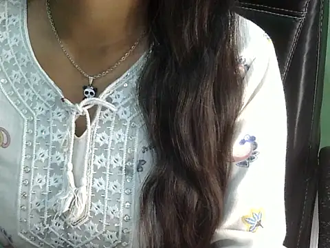 cute momo love online show from 03.27.26