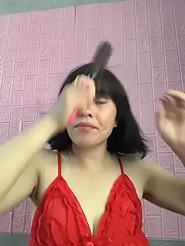 Snapshot of juicy-milu chatting on 06.28.26 juicy-milu online show from 06.28.26