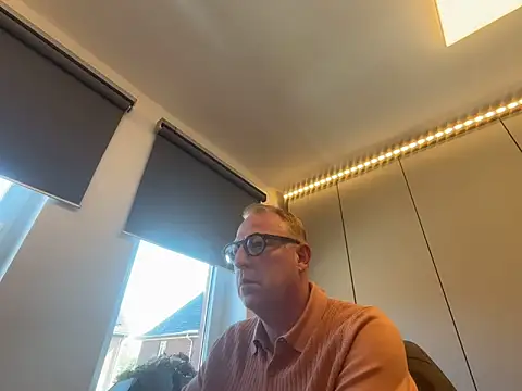 Red Spike71 online show from 04.24.26