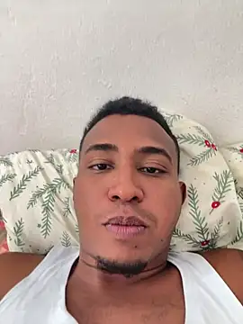 Snapshot of Drakel19 chatting on 02.22.26 Drakel19 online show from 02.22.26