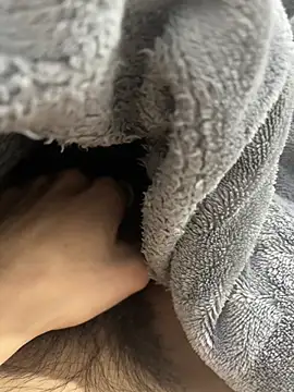 NniuAh online show from 02.22.26