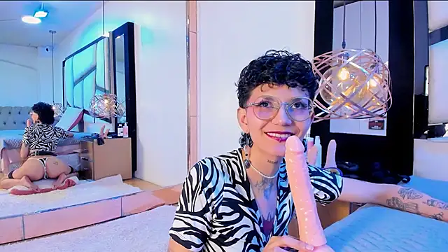 Calioperoux online show from 03.06.26