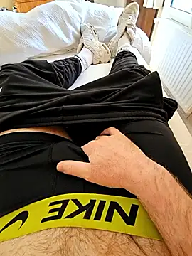 Kiffeur2Tn online show from 04.27.26