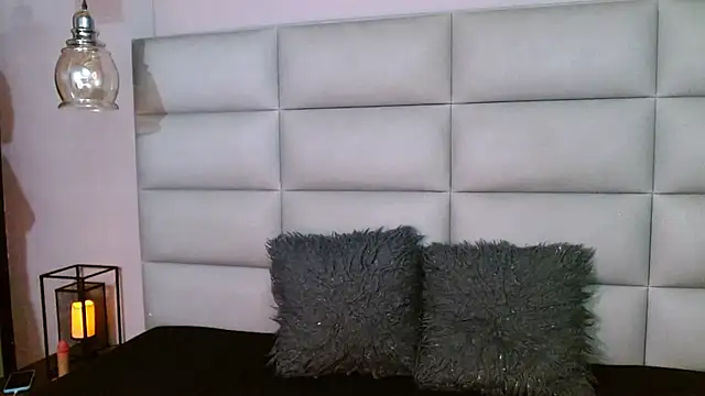 Snapshot of ashley-green- chatting on 02.26.26 ashley-green- online show from 02.26.26