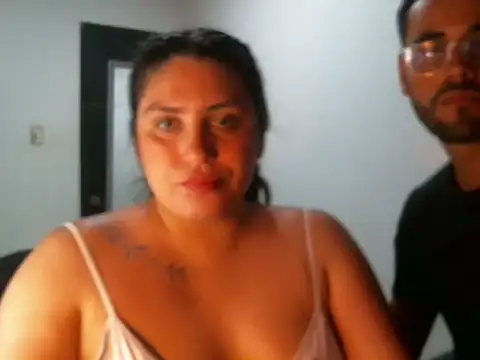 lia and cris online show from 02.24.26