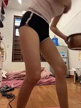 Miumieu2 online show from 03.15.26