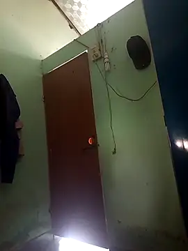 Snapshot of hungdecu chatting on 02.26.26 hungdecu online show from 02.26.26